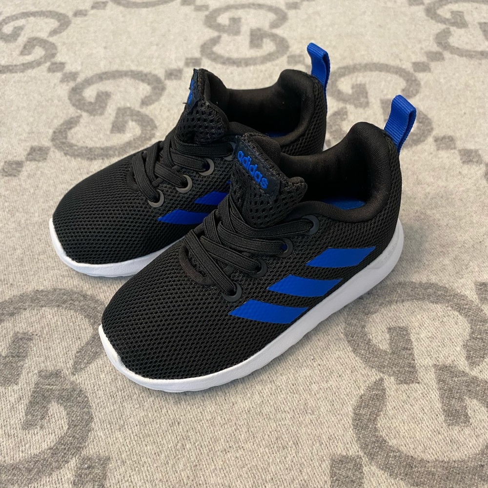 Adidas Sneakers Toddler Boy Size 6